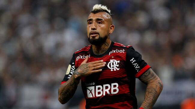 Arturo Vidal recibe la admiración del DT de Flamengo tras muerte de su padre: "Hace que lo respetemos cada vez más por la actitud que tomó"