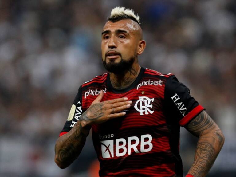 Arturo Vidal recibe la admiración del DT de Flamengo tras muerte de su padre: "Hace que lo respetemos cada vez más por la actitud que tomó"