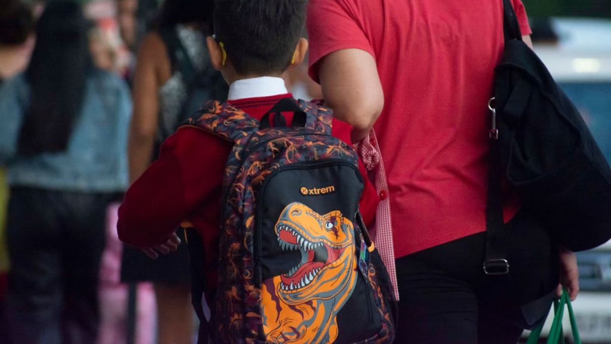 Ante amenazas de tiroteos en colegios: realizan jornada de autocuidado en recintos municipales de Antofagasta