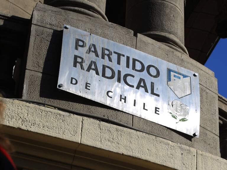 Partido Radical llama a militantes a «respetar» postura en pos del Apruebo: «Si no acatan los conminamos a guardar silencio o dejar el partido»