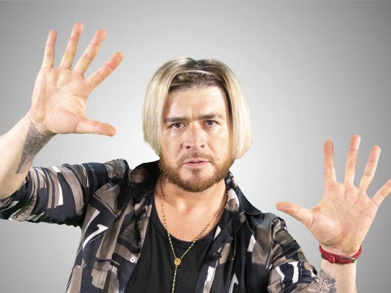 «Me robó el corazón»: Junior Playboy adelanta sus intenciones amorosas en «Tierra Brava»