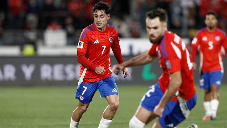 “Intento disfrutar, aprovechar y dar lo mejor de mí”: la expectativa de Javier Altamirano para los amistosos de La Roja en Rusia