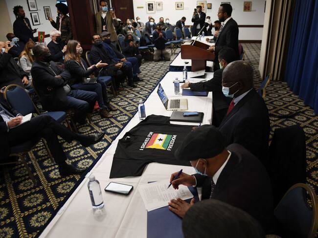 Representantes de los rebeldes etíopes firman un pacto en Washington