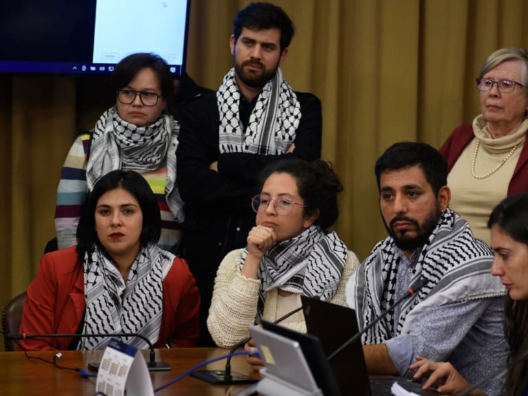 Grupo Parlamentario de Amistad Chileno-Israelí califica de «beligerante» actitud de diputados del FA y el PC en contra de Embajador de Israel