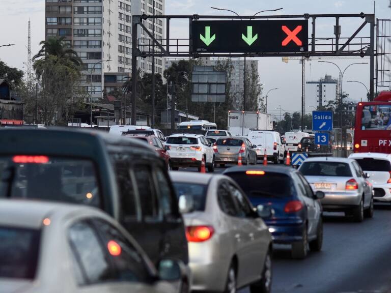 Ruta del Maipo: conductores cortan autopista en forma de protesta por falta de seguridad