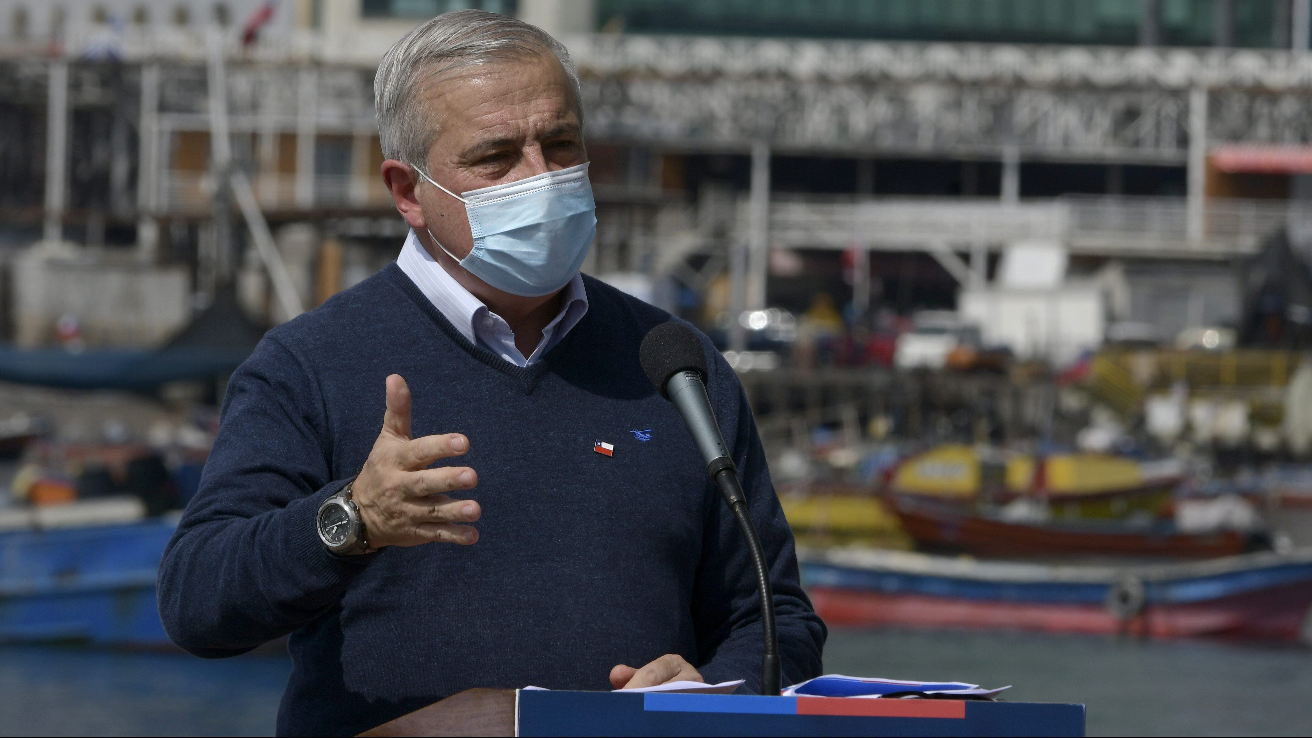 21 MAYO 2020 / IQUIQUEMinistro de Salud Jaime Mañalich durante la entrega del reporte nacional diario de Covid -19, desde el Paseo del Puerto de Iquique.
FOTO: CRISTIAN VIVERO BOORNES/AGENCIAUNO
