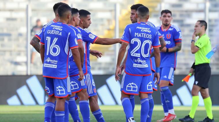 Los dos cambios obligados que tendrá la U en su formación para enfrentar a Deportes Copiapó