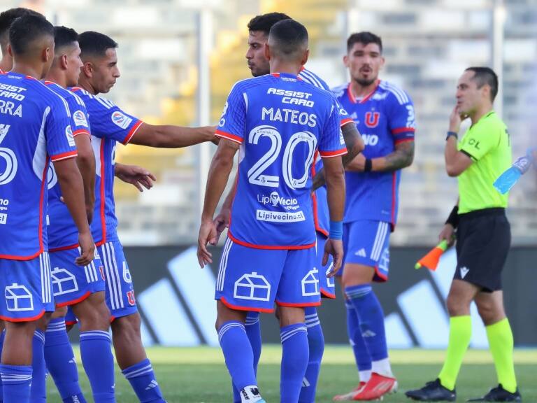 Los dos cambios obligados que tendrá la U en su formación para enfrentar a Deportes Copiapó