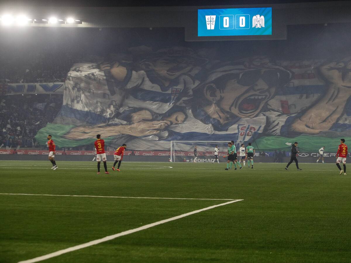 Una fiesta de estadio europeo: el lado B del triunfo cruzado en su nuevo Claro Arena