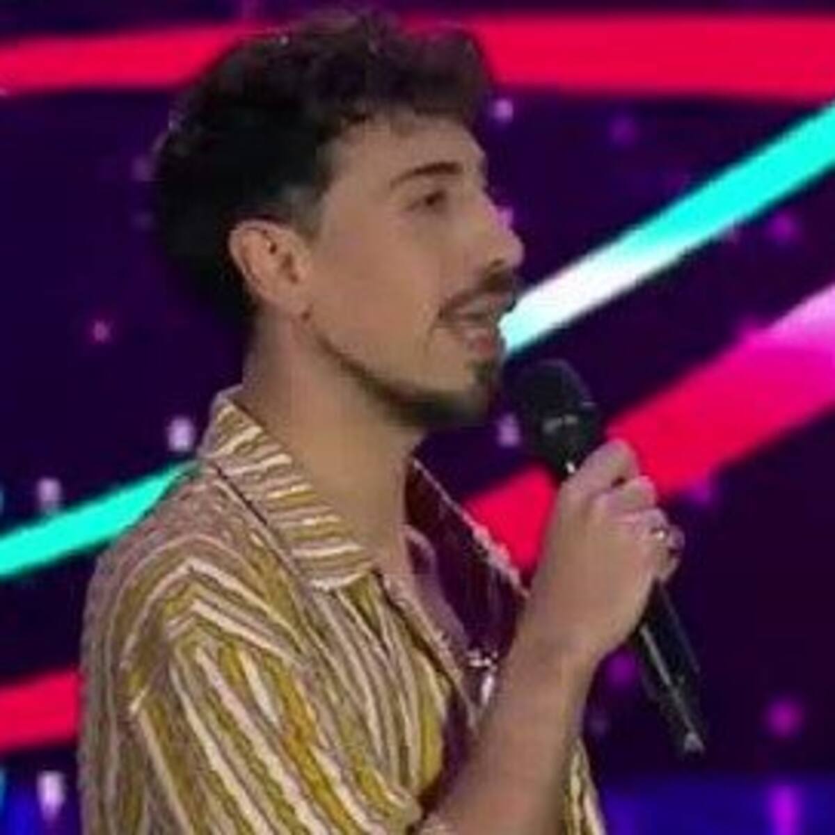 «Mi primera chamba» y el peto de Cony: Diego Urrutia sacó carcajadas con rutina en Teletón que incluyó TikTok y burlas a los realities