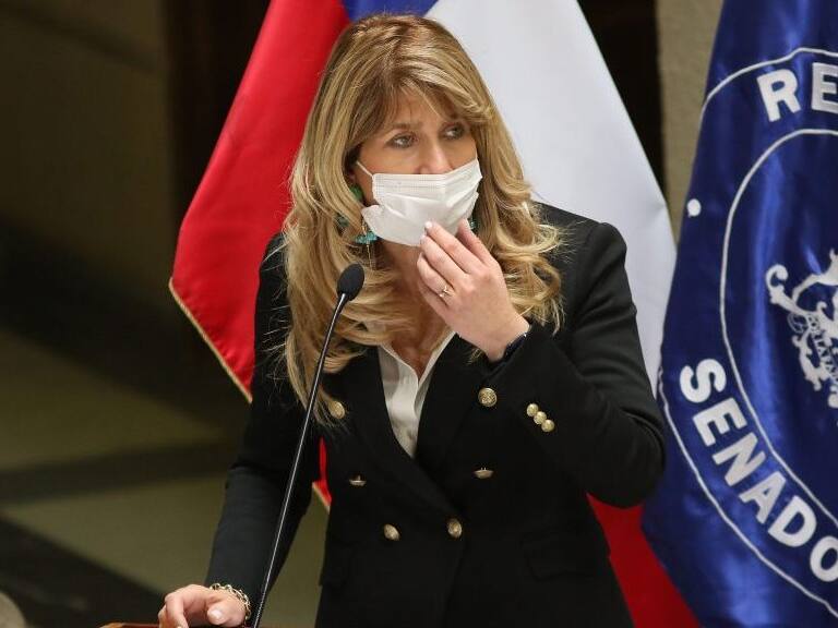 26 DE OCTUBRE DE 2021/VALPARAISOLa presidenta del Senado, Ximena Rincón, ofrece un punto de prensa en el Senado.
FOTO: LEONARDO RUBILAR CHANDIA/AGENCIAUNO