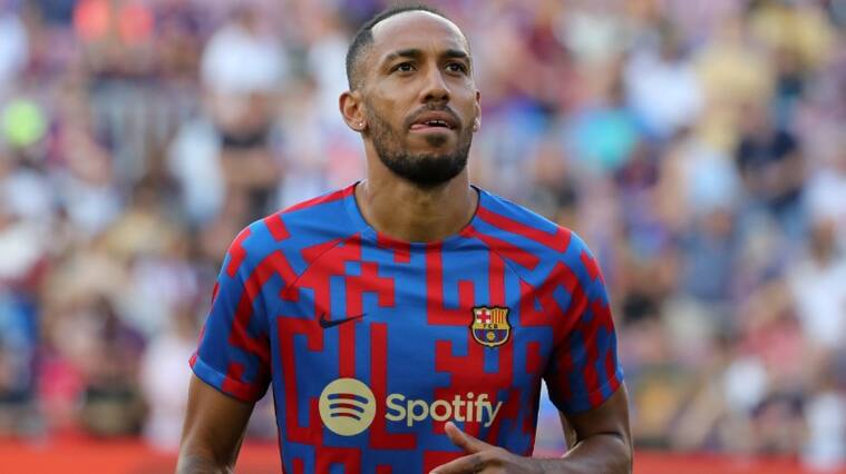 El trágico relato de Aubameyang: "Unos cobardes violentos amenazaron a mi familia y me lesionaron la mandíbula"