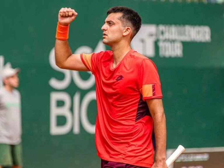 Tomás Barrios muestra sangre fría contra Hikijata y quedó a una victoria de entrar en el cuadro principal de Wimbledon