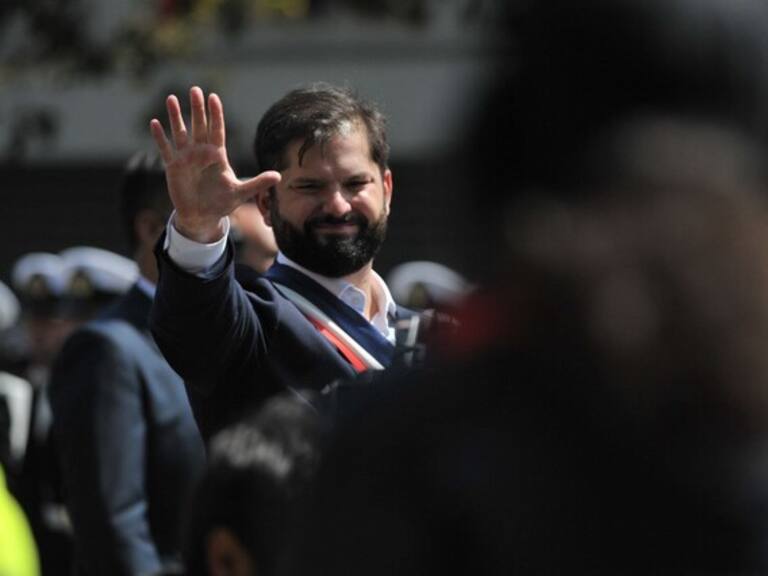 Las primeras palabras de Gabriel Boric como Presidente: «Vamos a dar lo mejor de nosotros para estar a la altura de los desafíos de nuestro país»