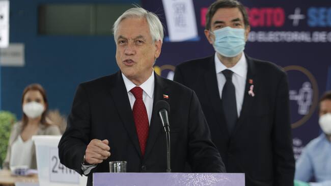 Presidente Piñera en actividad por plebiscito en La Reina