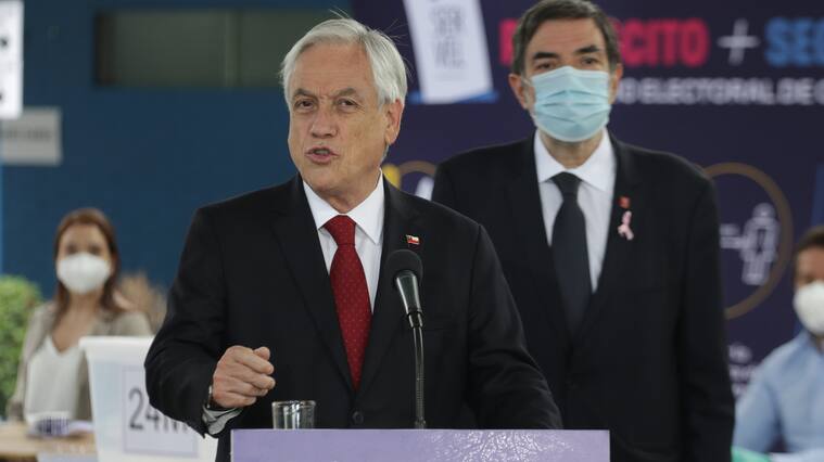 Presidente Piñera en actividad por plebiscito en La Reina
