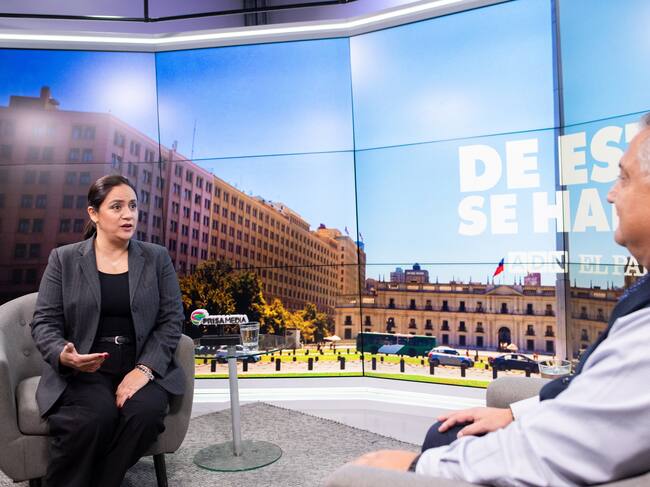 Rocío Montes y Cristian Alvear, ex director de gendarmeria de Chile, en el programa De esto se habla, en los estudios de prisa chile, el 10 de junio del 2026.