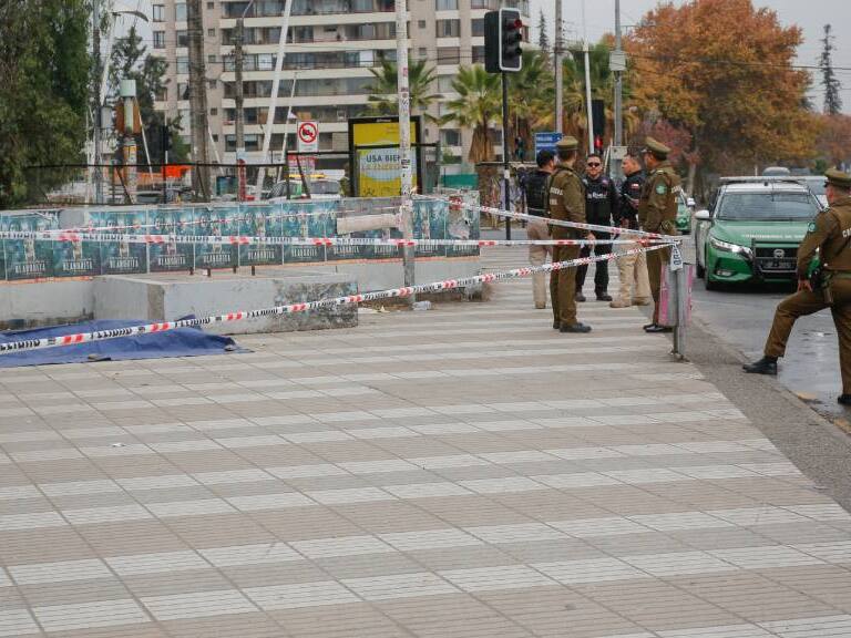 Cuerpo sin vida es hallado en el canal San Carlos en La Reina