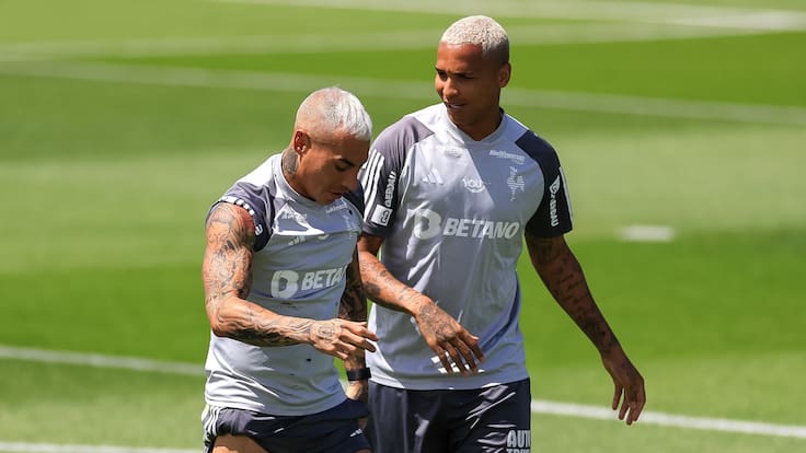 “Se creyeron...”: La irónica reacción de Eduardo Vargas tras su cruce con Deyverson previo a la final de Copa Libertadores