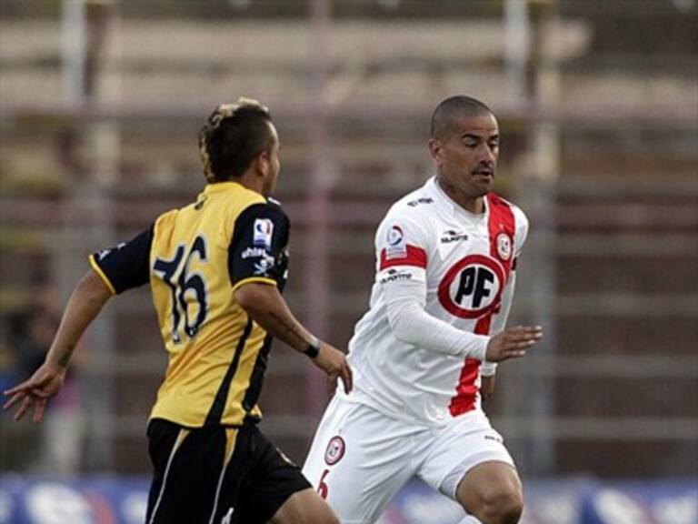 Jorge Acuña se prepara para volver al fútbol profesional