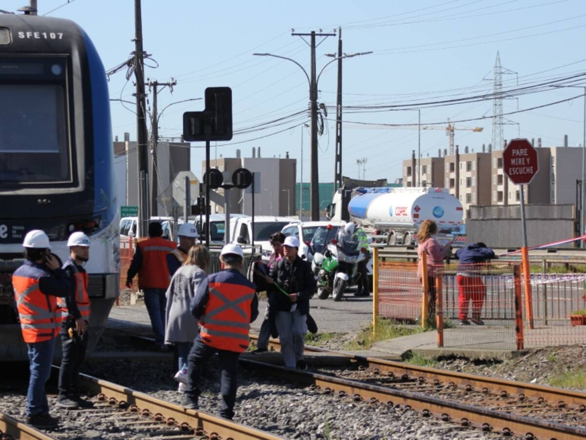 Choque de bus y Biotren en San Pedro de la Paz: banderillero, cuidador del cruce, estaba en el baño