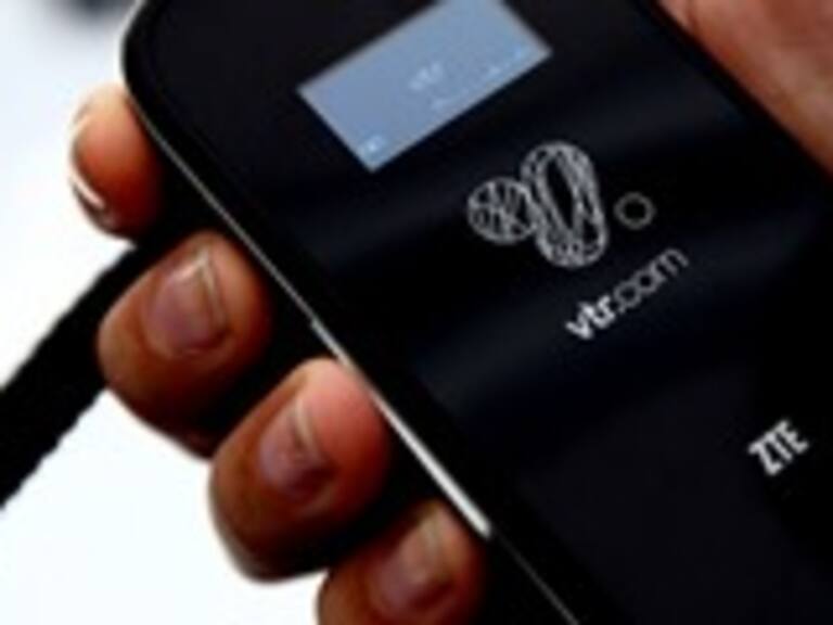 Cinco individuos asaltan sucursal de VTR en Mall Plaza Vespucio