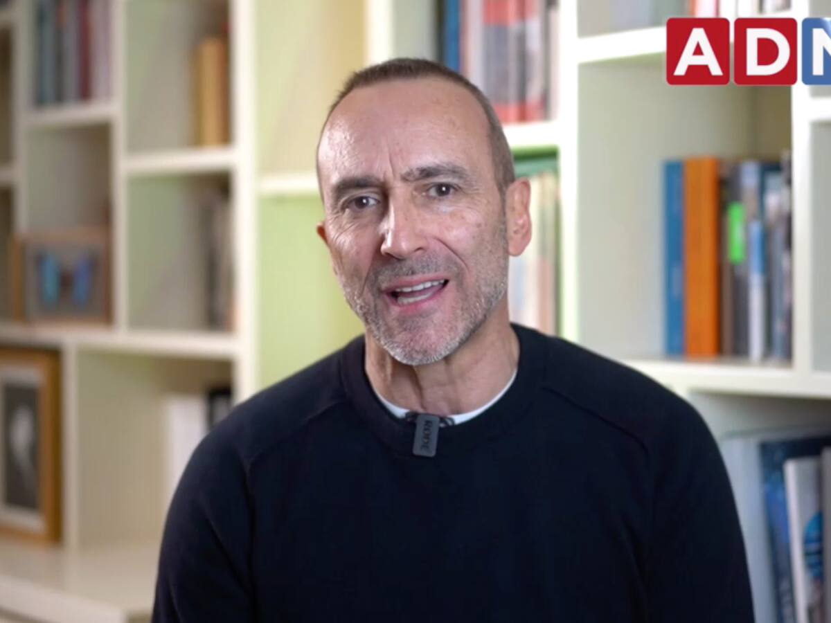Mauricio Hofmann: Opiniones sobre Carabineros
