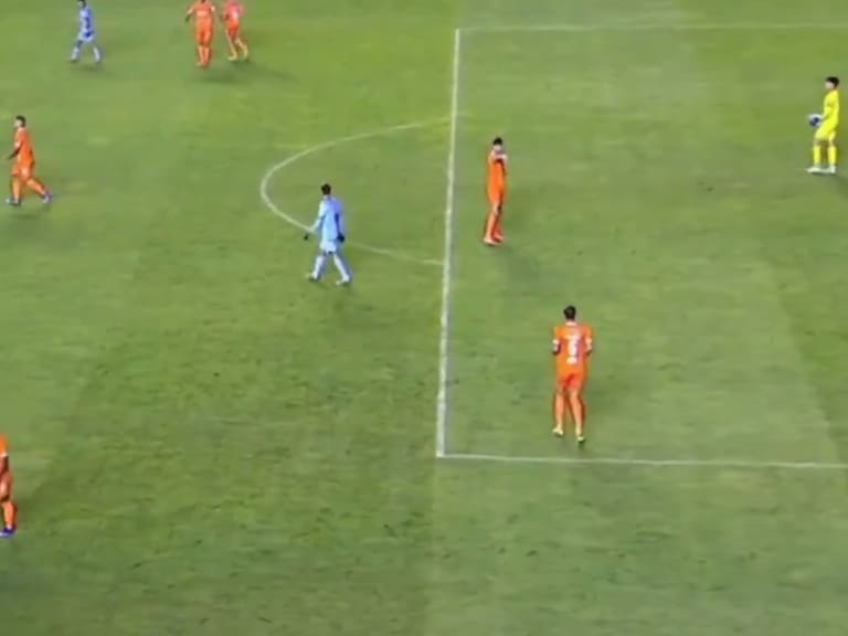 ¿Avivada o blooper? El insólito gol de Bolívar en la Libertadores que enciende las redes