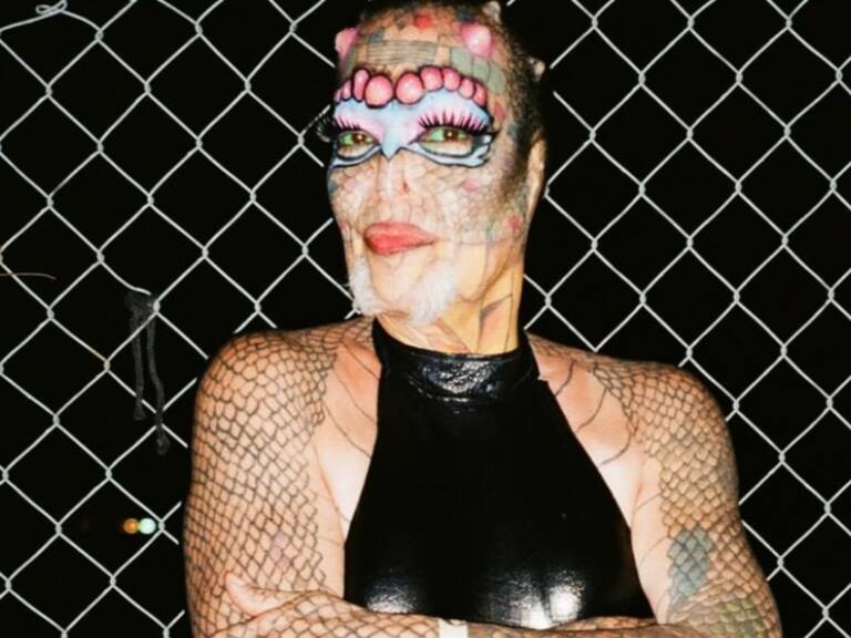 Dragón humano extirpará sus genitales: ha gastado millonaria suma en su transformación