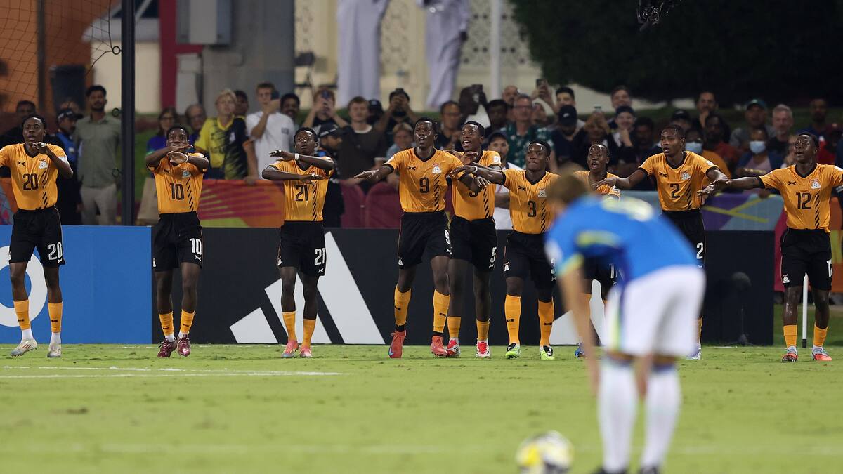 Zambia sorprende a Brasil en el Mundial Sub 17: el increíble gol olímpico que marcó la selección africana