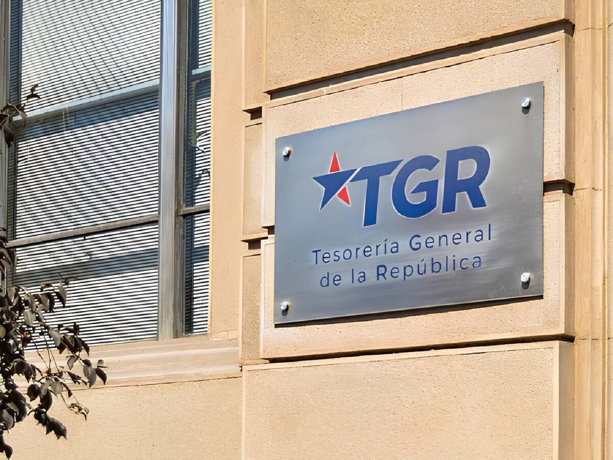 Tesorería General de la República inicia embargo de propiedades a deudores del CAE en tres regiones de Chile