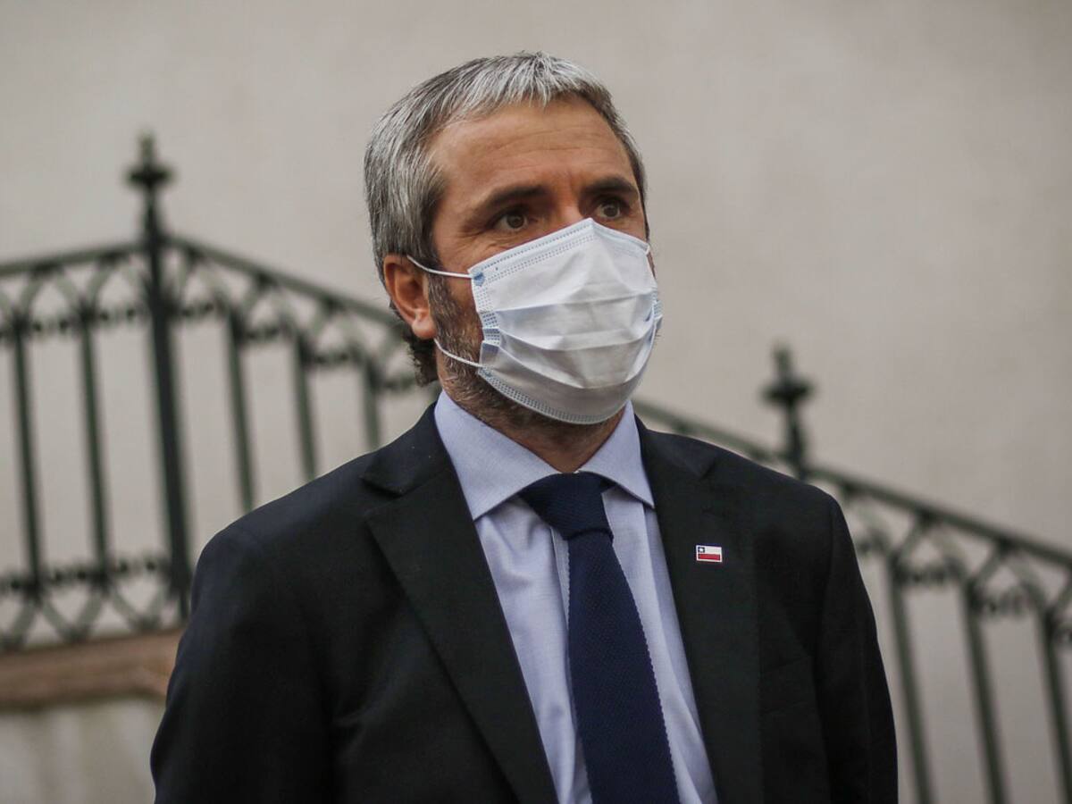 Blumel y fecha del plebiscito constitucional: «El itinerario está vigente y se tiene que cumplir»