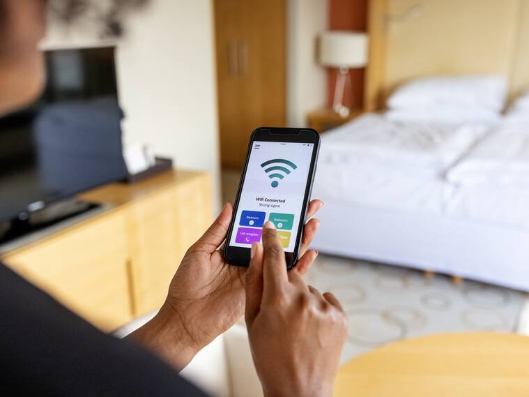 ¿Qué significa cuando aparece una H o una H+ en la señal de mi celular en Chile?