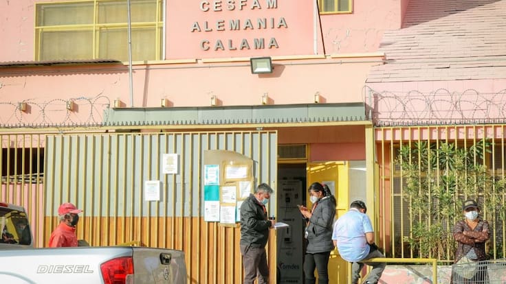 Terror en consultorio de Calama: sujeto armado entra con cuchillo y desata alarma total
