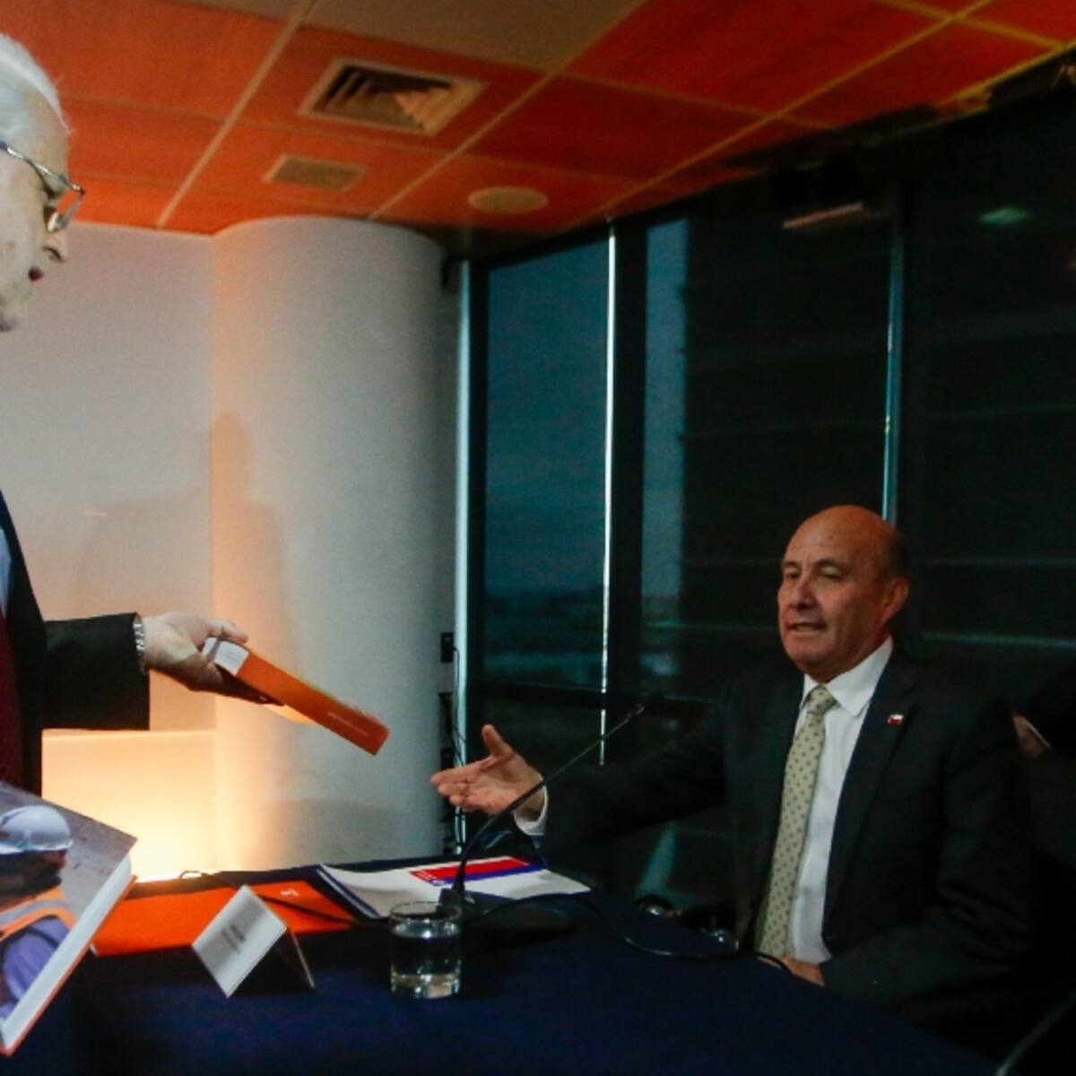 ¿Autoelogio o recuperación? El tenso cruce entre Jorge Quiroz y Máximo Pacheco en la junta de accionistas de Codelco