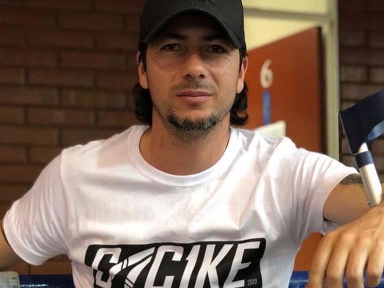 Marca de Jaime Valdés le ofreció a La Roja un diseño para la nueva camiseta