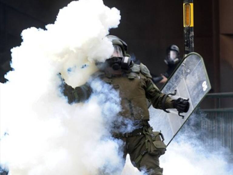 Directora de Centro Arte Alameda responsabilizó a Carabineros de incendio