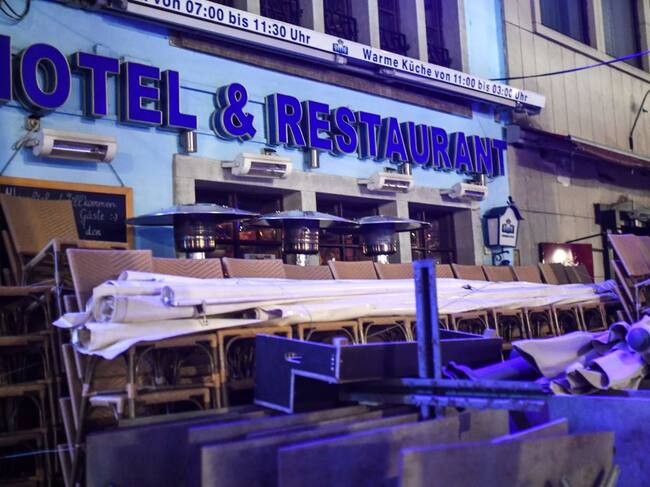 Un hotel y restaurante cerrado en Colonia
