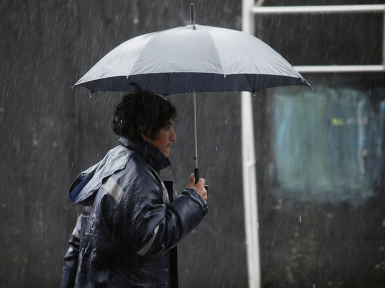 Nuevo sistema frontal en Chile: cuáles son las regiones que tendrán lluvias y nieve esta semana