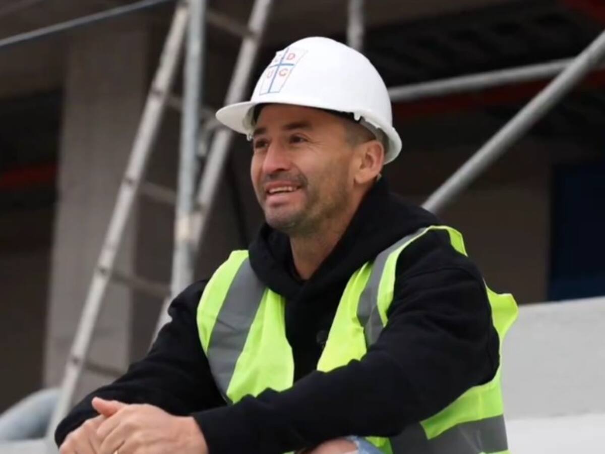 “La mansa hue...”: Roberto Gutiérrez queda impactado tras ver los avances del nuevo estadio de la UC