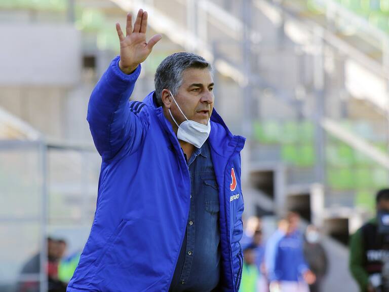 Los números no mienten: Santiago Escobar es el DT con peor rendimiento de los últimos seis procesos