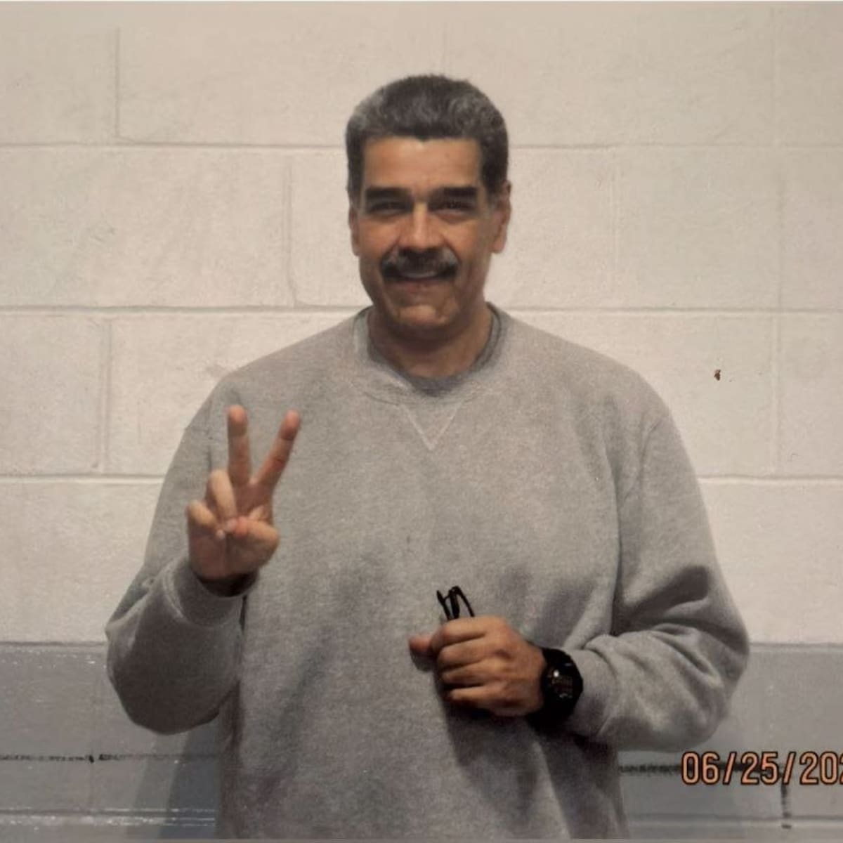 Nicolás Maduro reaparece en redes sociales desde cárcel de Nueva York: “Estamos firmes”