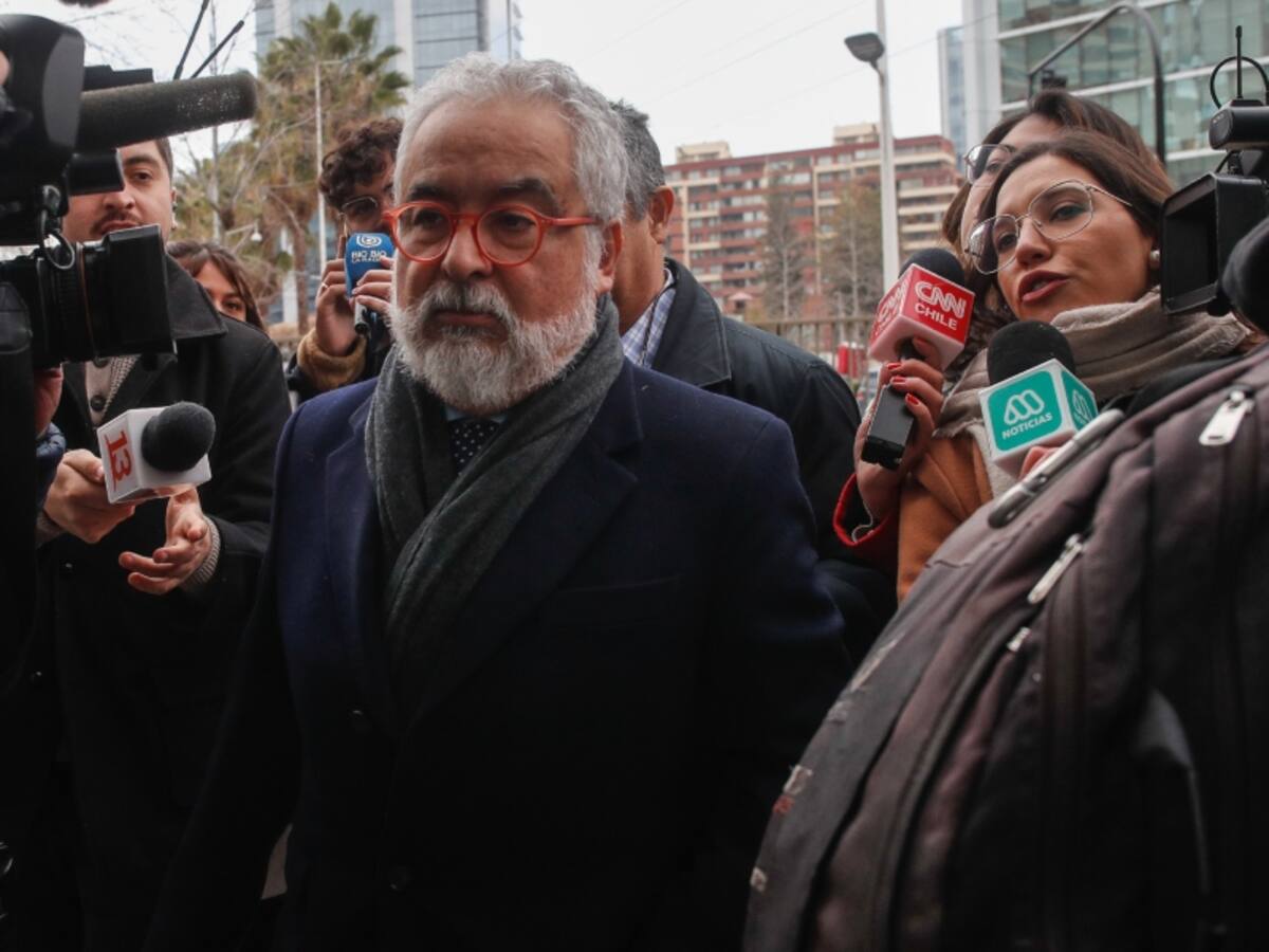 Fiscal Nacional y posible solicitud de prisión preventiva para Luis Hermosilla en Caso Audios: “Es una decisión de los fiscales a cargo de la causa”
