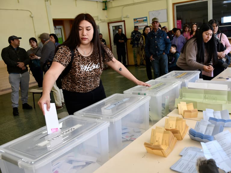 Hasta qué hora se puede ir a votar hoy domingo 27 de octubre en las Elecciones 2024 en Chile
