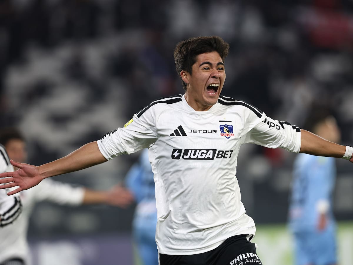 Sigue encendido: El doblete de Felipe Raipán ante la U para meter a Colo Colo en la final de la Sub 16