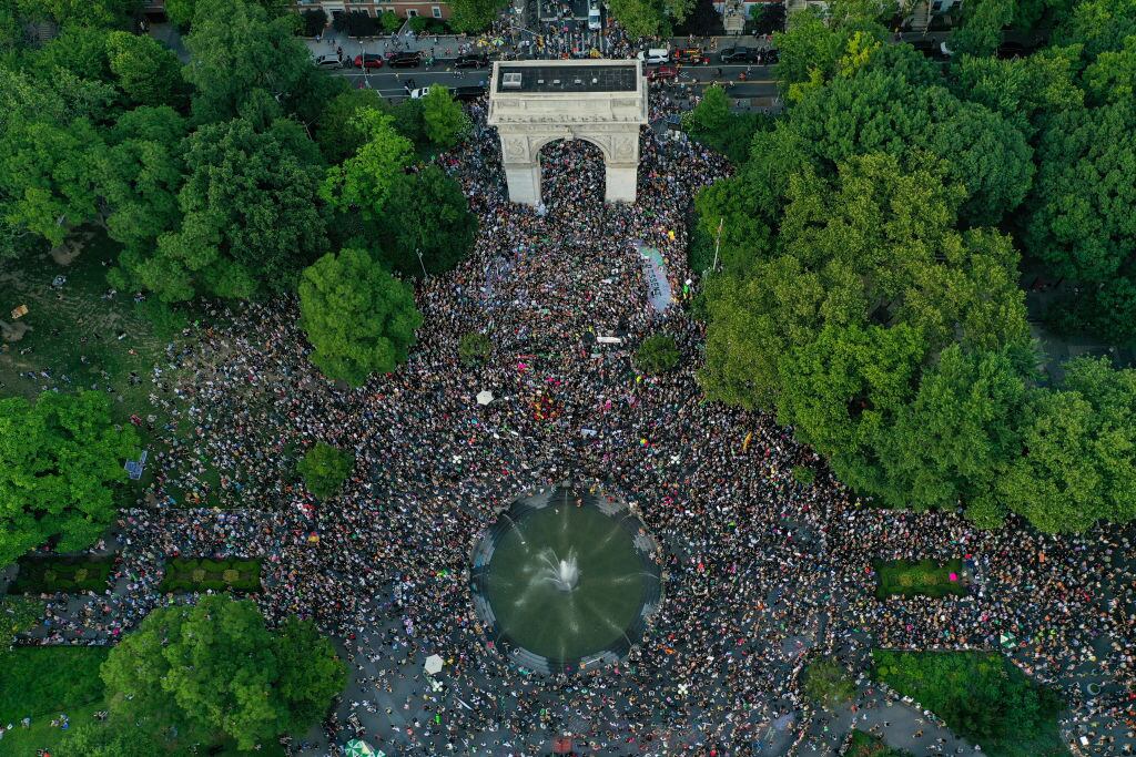 Masiva concentración contra la suprema por el aborto en Nueva York