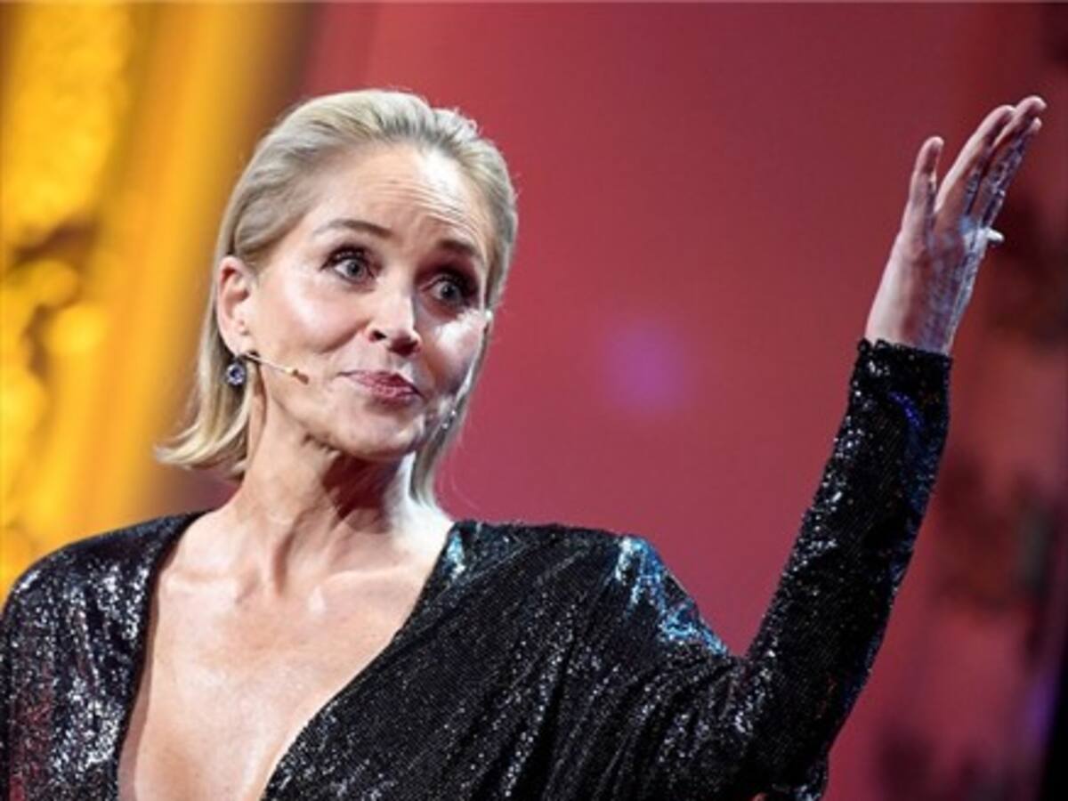 Sharon Stone se registró en una aplicación de citas y fue bloqueada