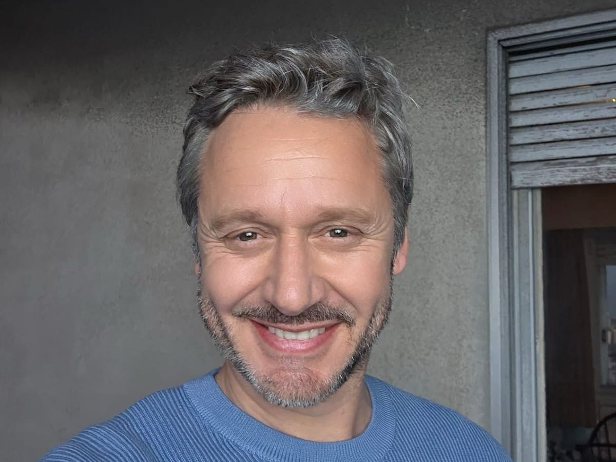 Benjamín Vicuña sorprende con nuevo rol en televisión: asumirá la conducción de un programa de concursos