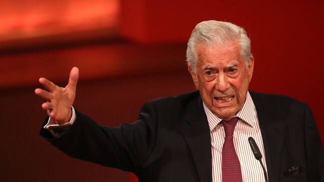 BERLIN, GERMANY - SEPTEMBER 09: Peruvian writer Mario Vargas Llosa speaks during the opening of the 20th International Literature Festival Berlin (ILB) at the Berliner Philharmonie on September 9, 2020 in Berlin, Germany. The 20th International Literature Festival Berlin will take place from September 9 to 19, 2020. (Photo by Adam Berry/Getty Images)