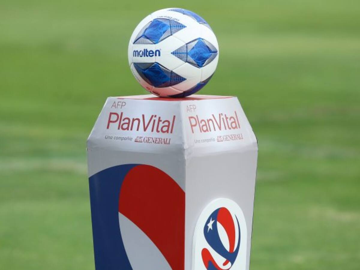 El desajuste en las bases que complica el mercado de fichajes de los clubes del Campeonato Nacional 2022